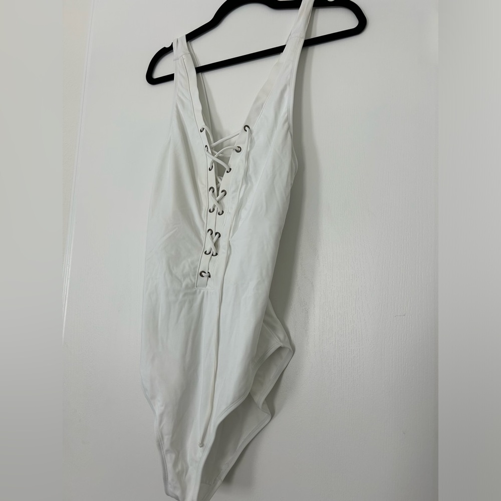 Ashley graham swimsuits for all
